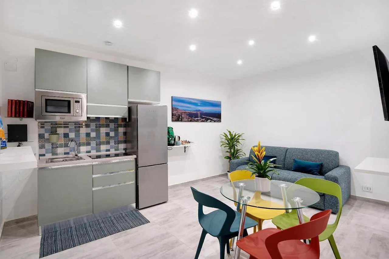 Ampolla House Lägenhet Neapel Italien
